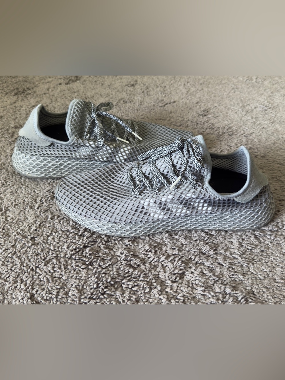 Adidas Men’s Deerupt Runner
